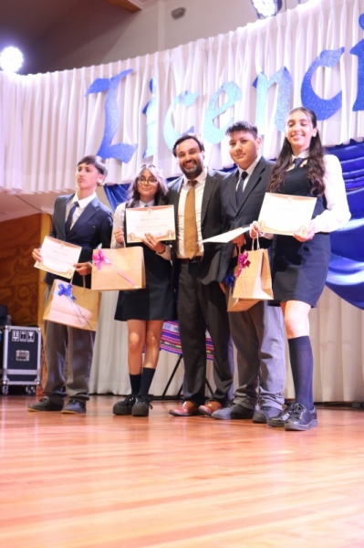 Licenciatura de los Octavos Años Básicos